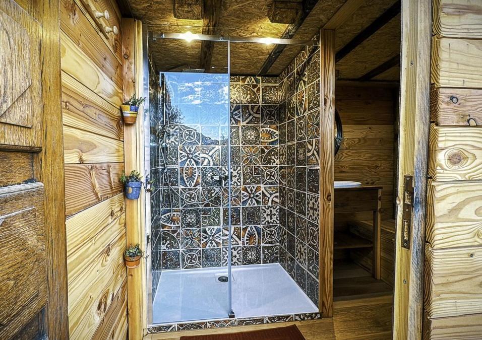 Luxury tent La Yourte Kirghize Ales